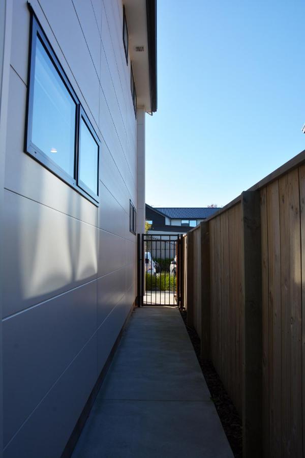 Cosy And Close To Apartment