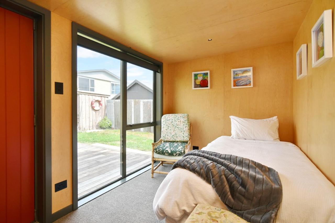 Beachfront Bach - Homes