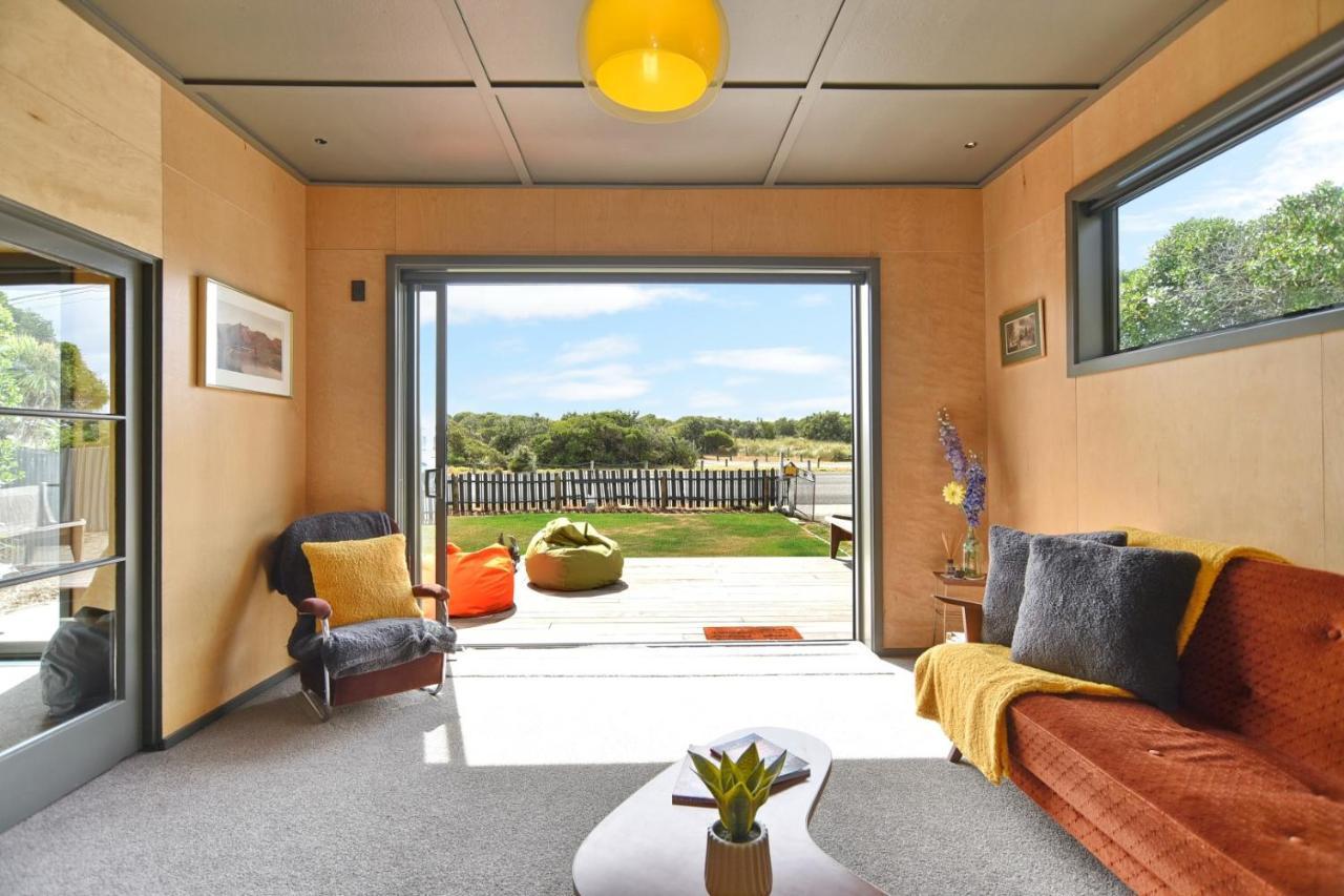Holiday home Beachfront Bach - Homes Christchurch