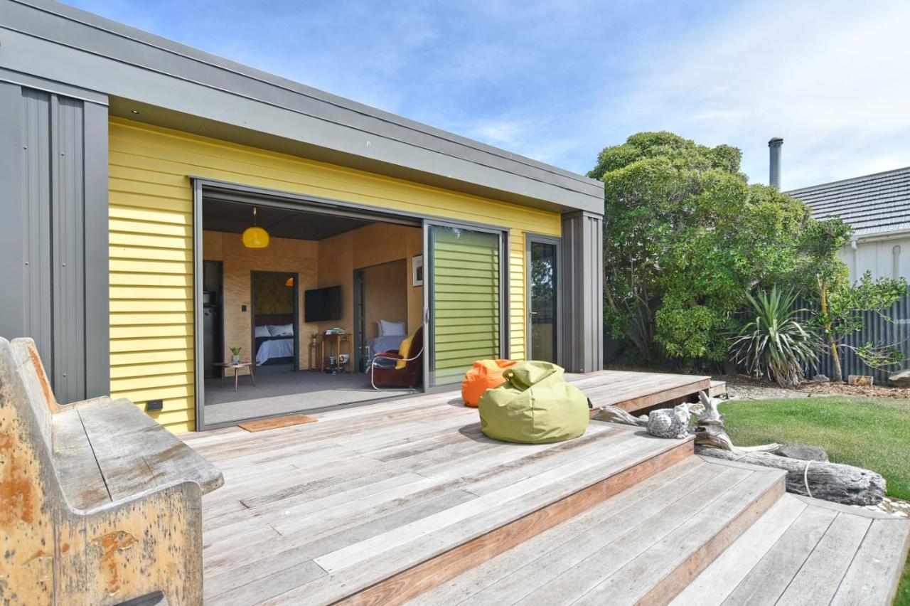 Holiday home Beachfront Bach - Homes