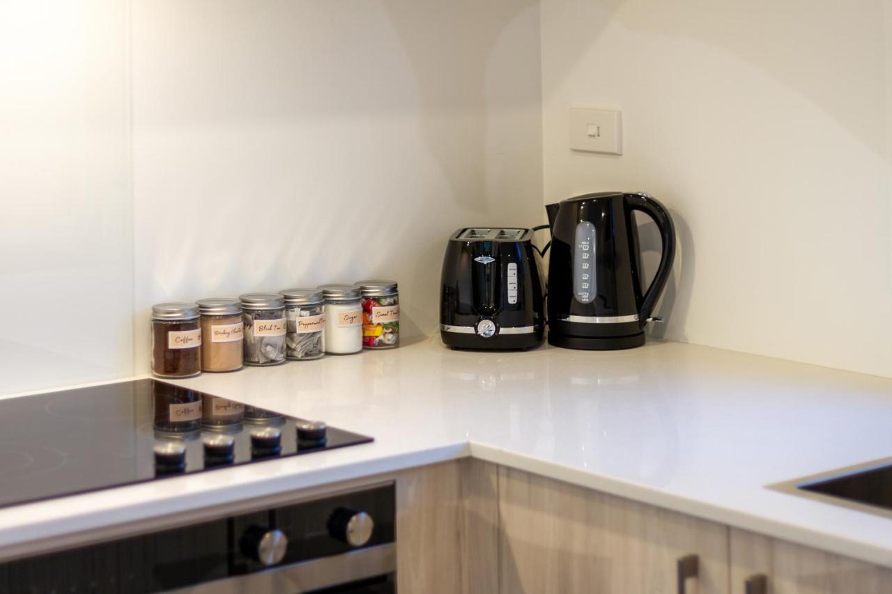 Wave Side Escape 1 Bed 1 Bath, New Brighton Apartment *