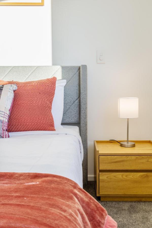 Wave Side Escape 1 Bed 1 Bath, New Brighton * Christchurch
