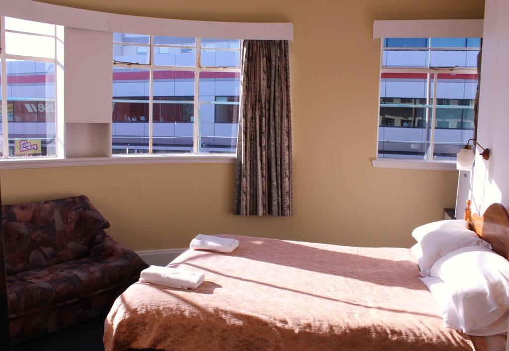 New 2* Christchurch