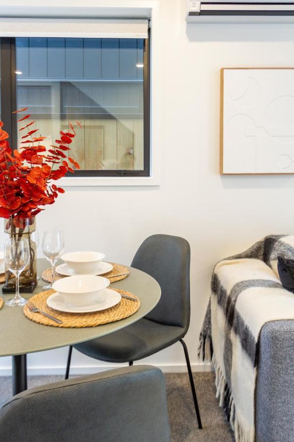 Cashel Street Hideaway 2 Bed 2 Bath *