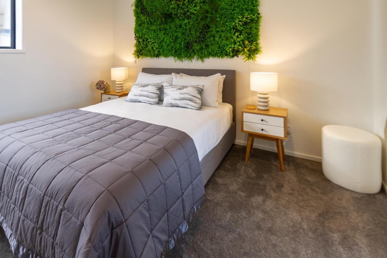 Cashel Street Hideaway 2 Bed 2 Bath