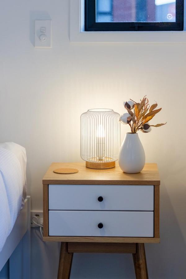 Apartment Trendy 3 Bedroom 2 Bath Residence,