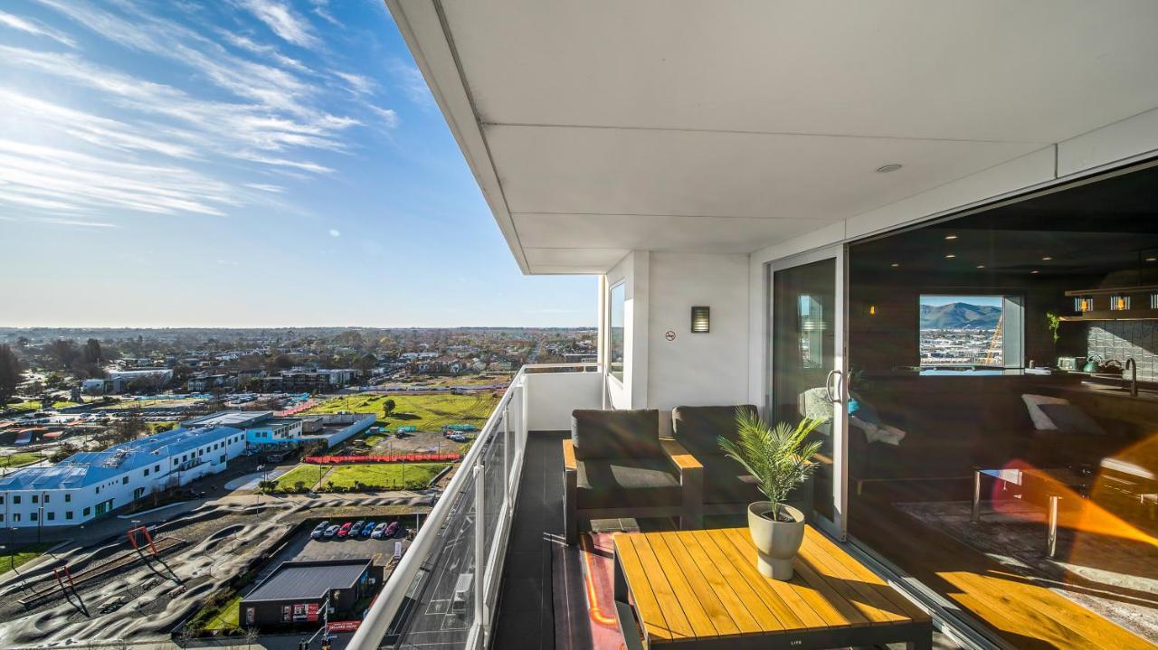 Cbd Loft Style With Free Valet Parking Apartment Christchurch