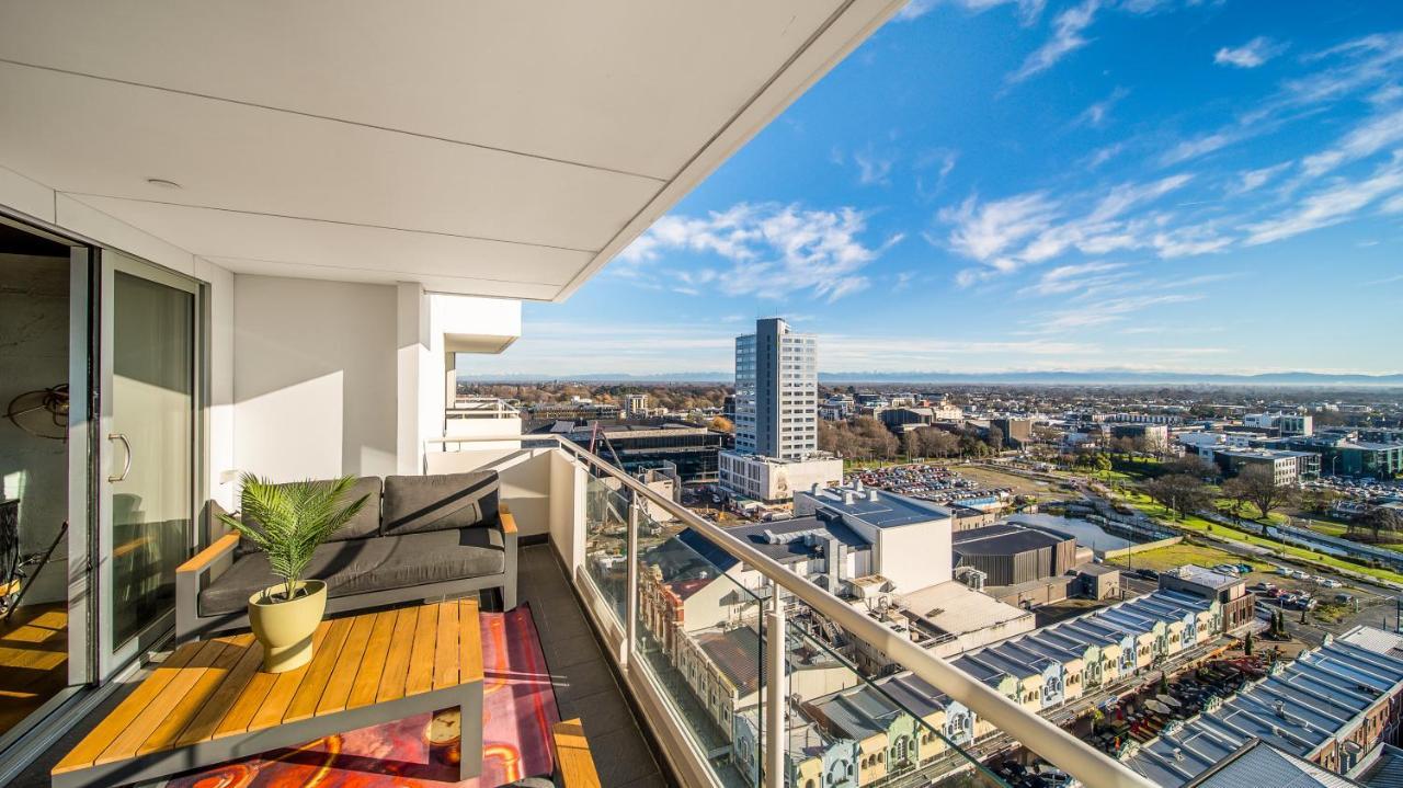 Cbd Loft Style With Free Valet Parking Apartment Christchurch