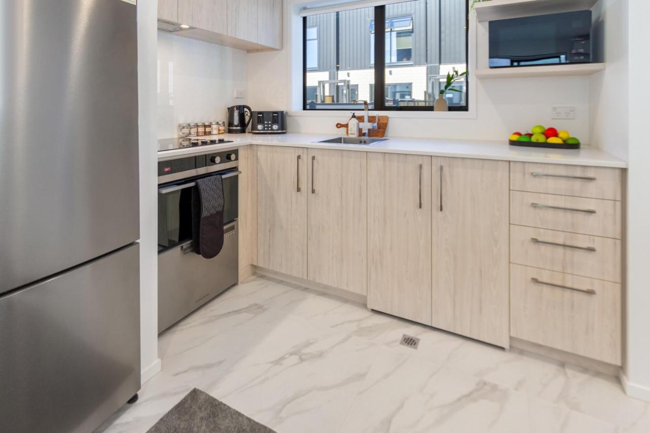 Beautiful Gem By Hagley Park, Chch Apartment *