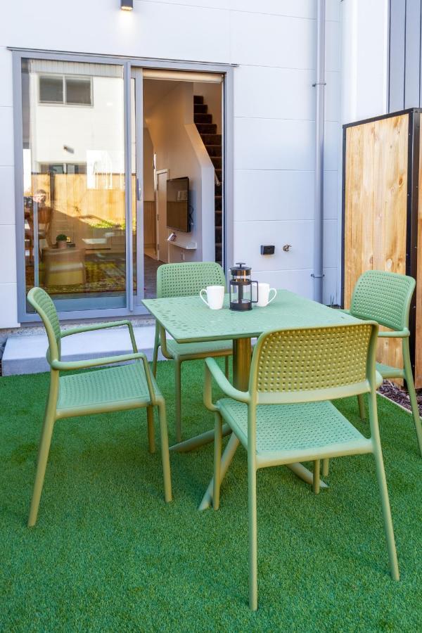 Apartment Harmony Hideout 2 Bed 2 Bath