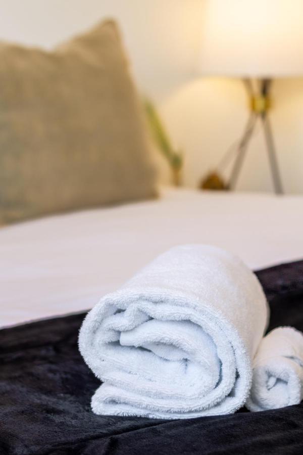 Harmony Hideout 2 Bed 2 Bath Apartment Christchurch