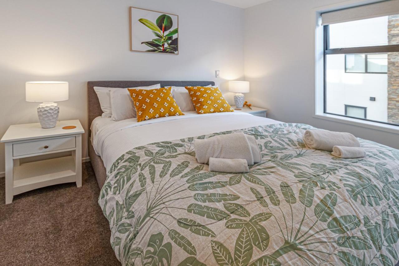 Vibrant City Abode - 2 Bed 2 Bath * Christchurch