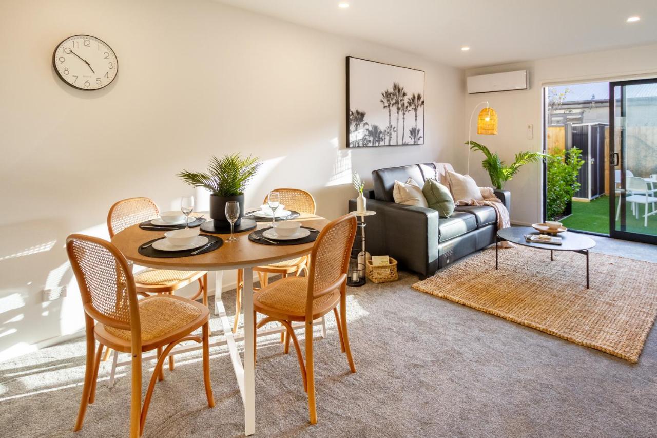 Apartment Garden City Getaway 2 Bed With Sofa Bed 1 Bath