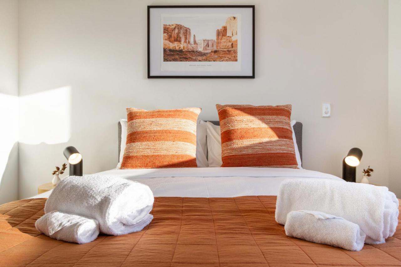 Garden City Getaway 2 Bed With Sofa Bed 1 Bath Apartment