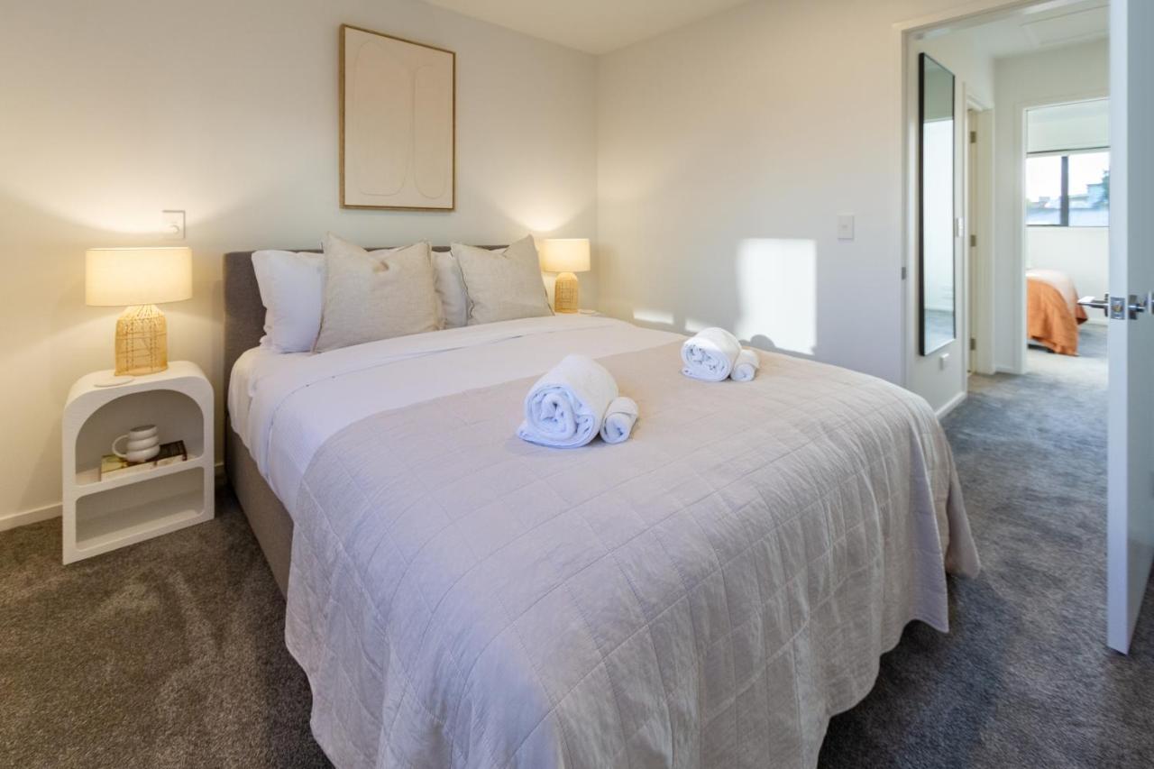 Garden City Getaway 2 Bed With Sofa Bed 1 Bath Apartment Christchurch