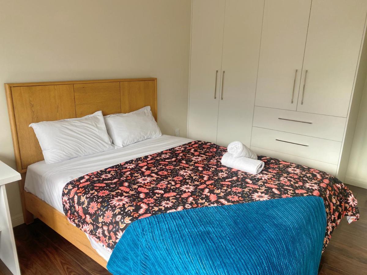 Merivale Four Bedroom House Holiday home