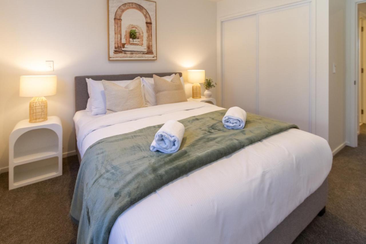 Apartment Central Sunny Perch 2 Bed 1 Bath
