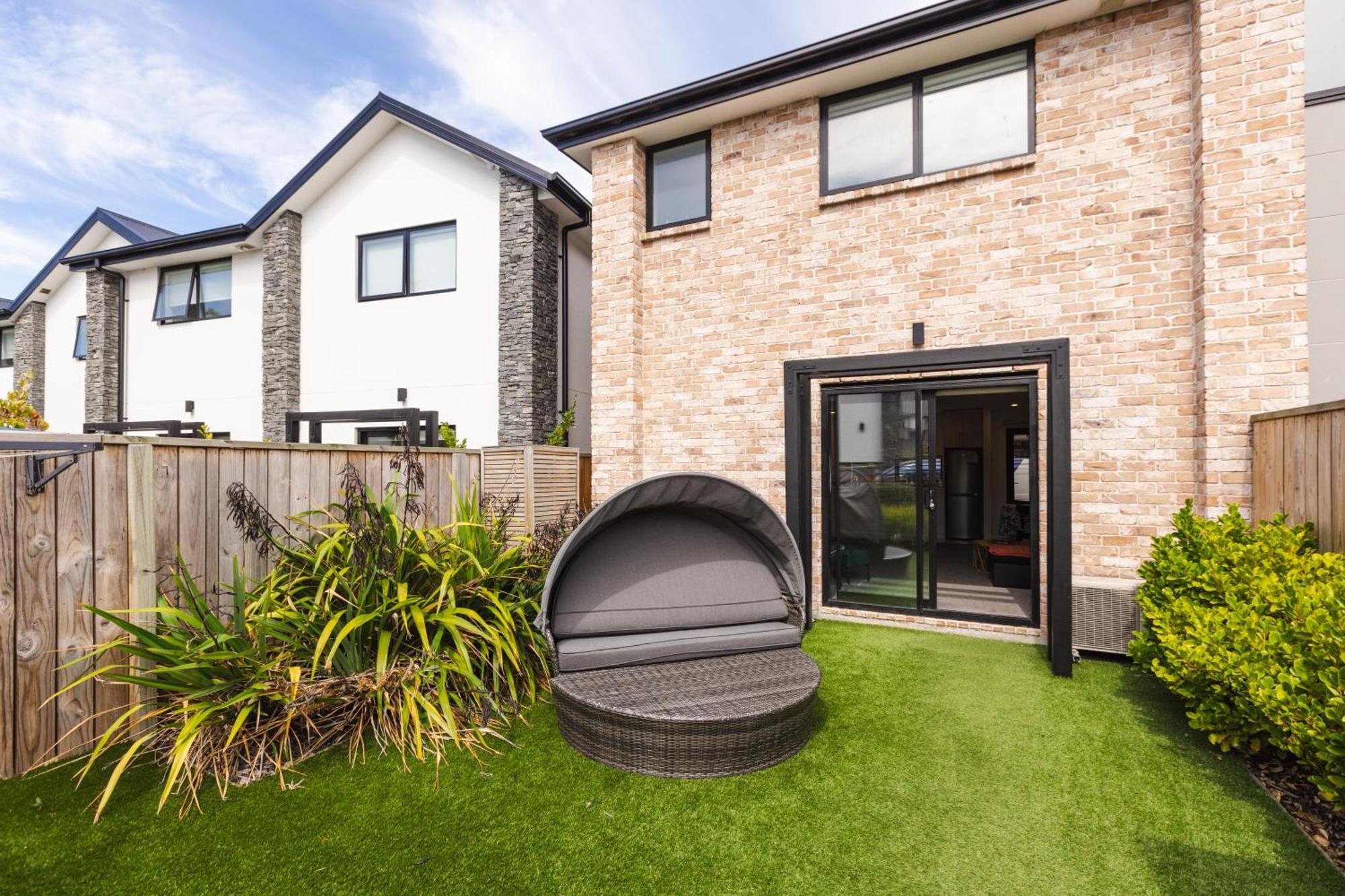 Modern 2 Bedroom By Hagley Park