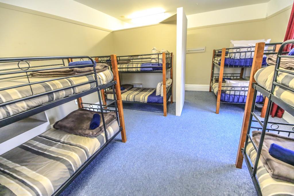 Hostel Yha Rolleston House *