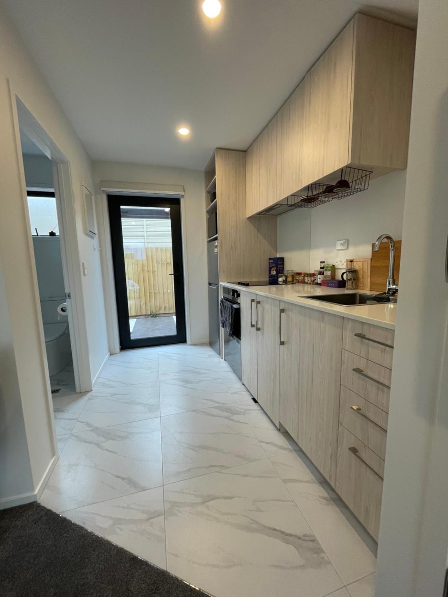 Modern Loft In Cbd With Private Courtyard * Christchurch