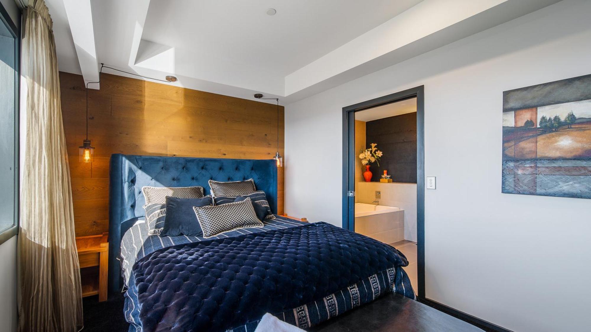 Cbd Loft Style With Free Valet Parking *
