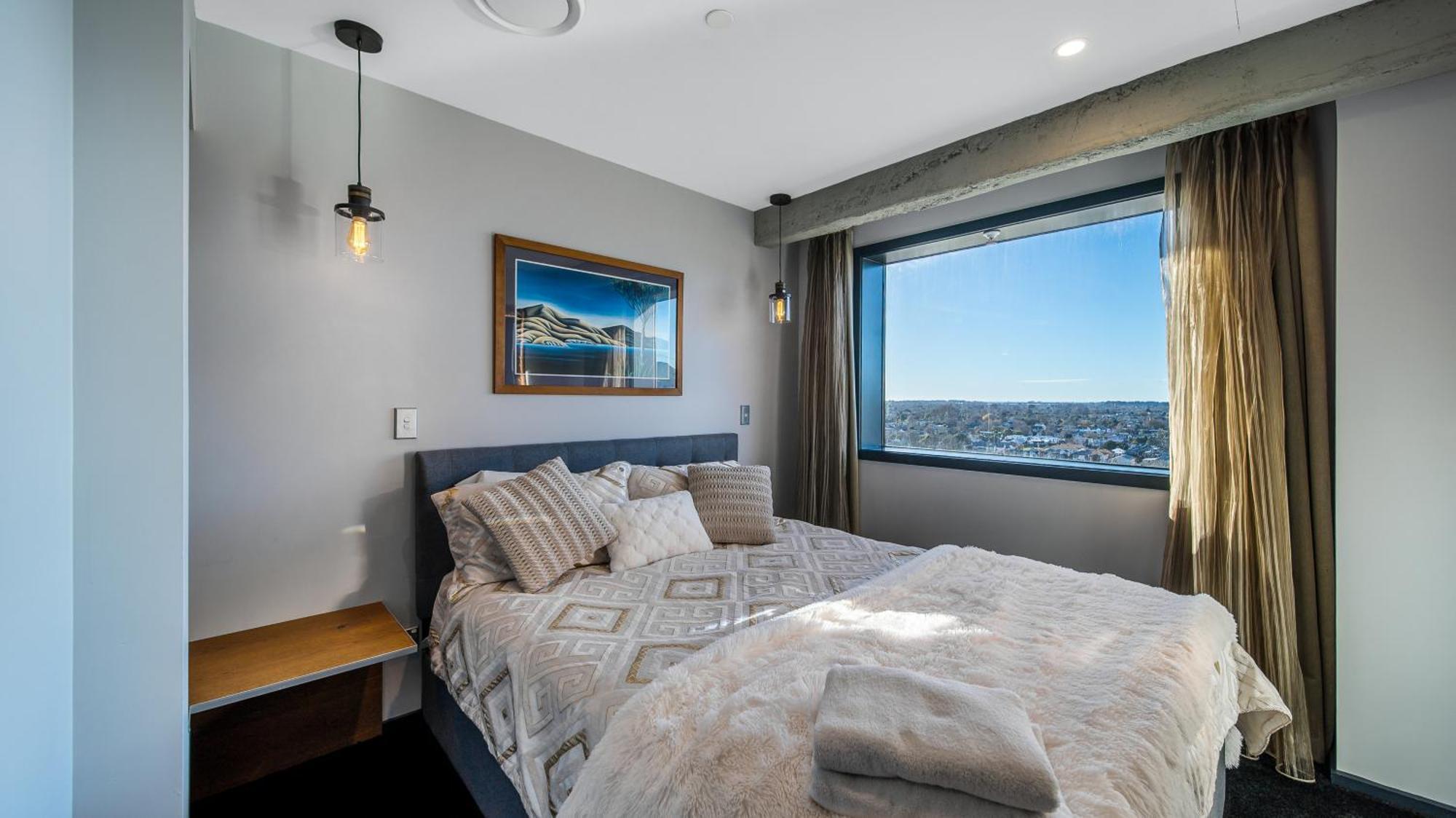 Apartment Cbd Loft Style With Free Valet Parking