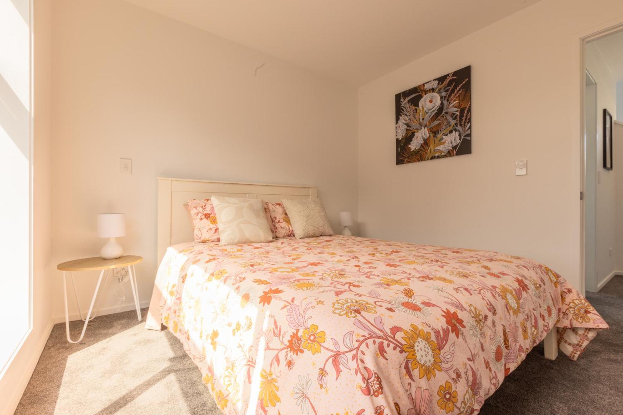 Luxury 2 Bedroom Townhouse By Hagley Park In Cbd Holiday home Christchurch