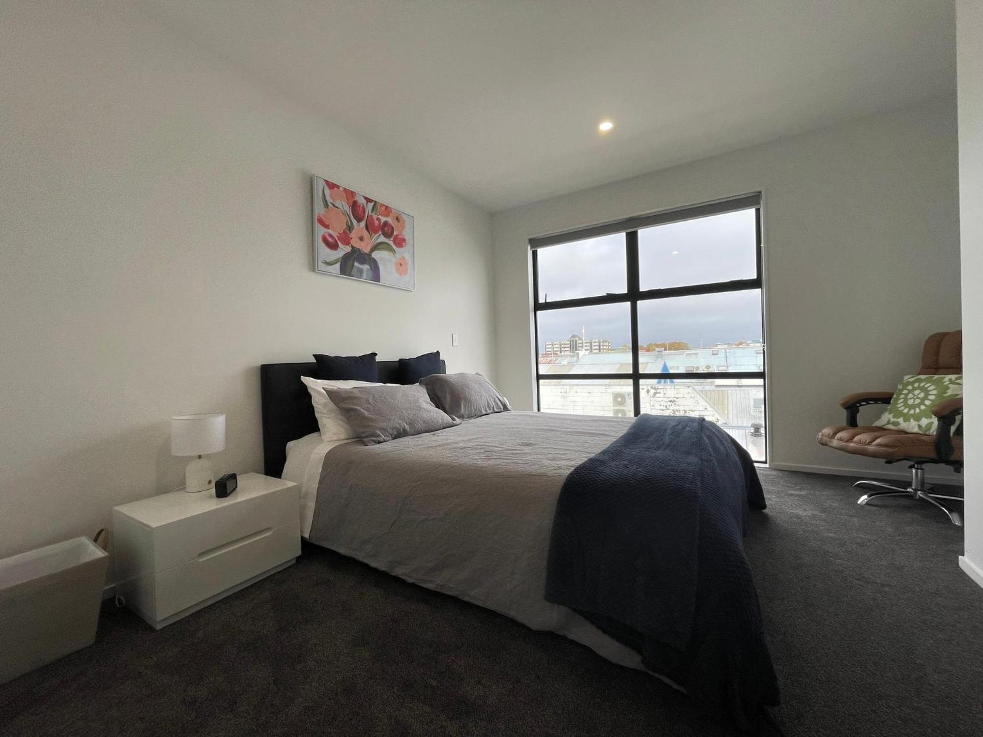 Stadium View Apartment *