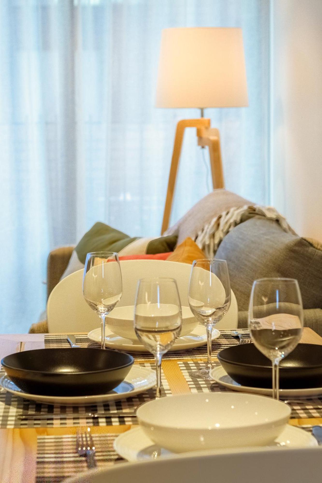 Latimer Square 1 Bed 1 Bath - Single Level