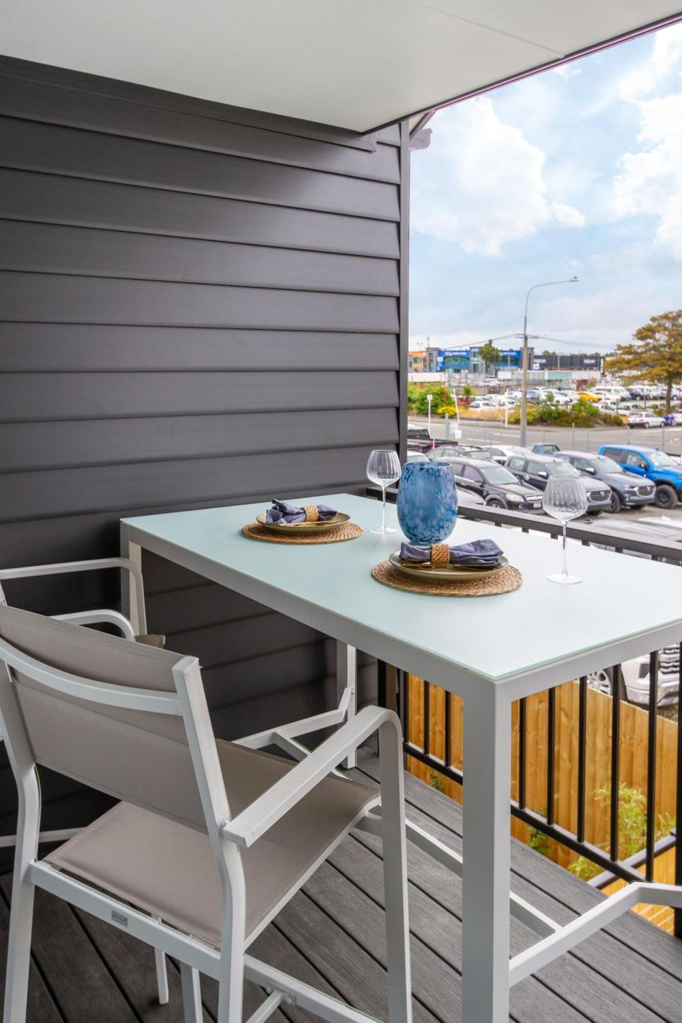 Apartment Urban Retreat At 8 Wilmer: Upper Level Gem Christchurch