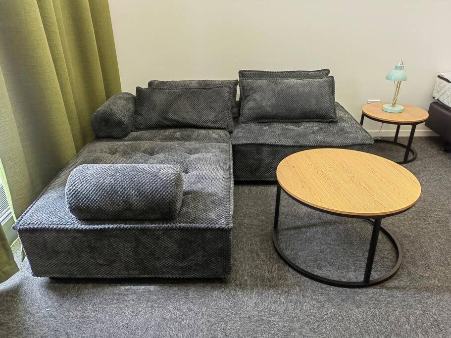 Apartment Nestle Pay A Free Carpark Brand-new Unit In Chch Cdb