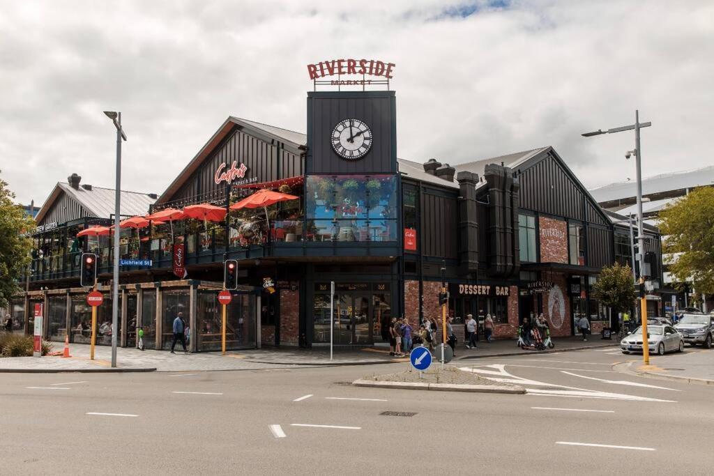 Nestle Pay A Free Carpark Brand-new Unit In Chch Cdb Apartment