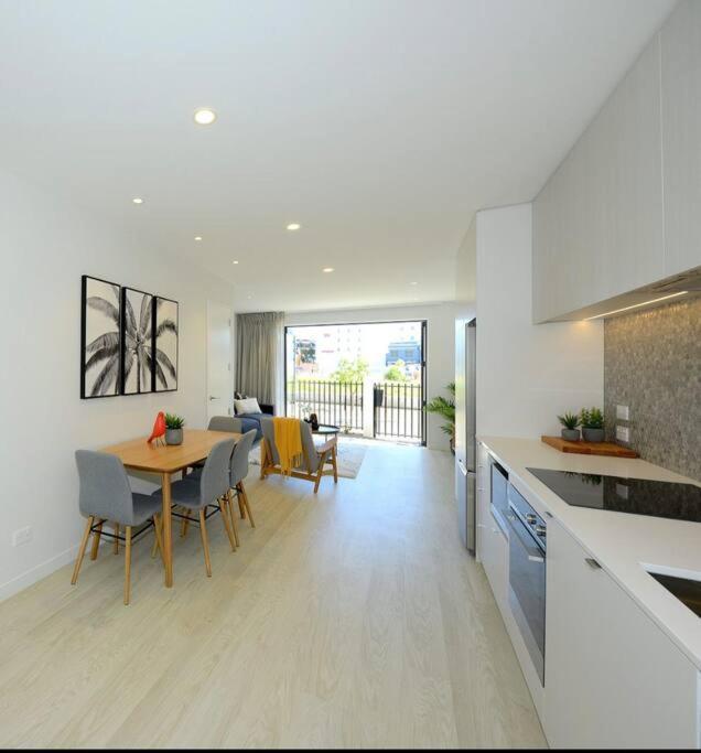 Cbd Parkside Oasis With Free Parking Christchurch