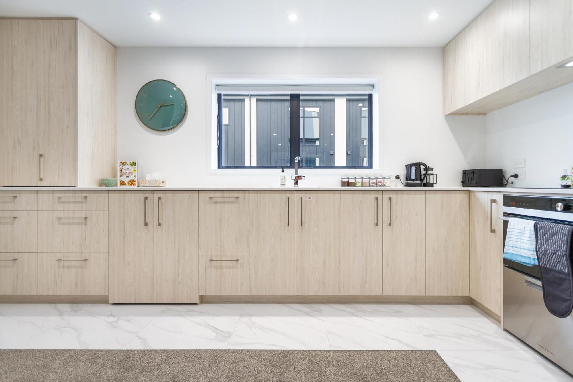 Apartment Style Meets Comfort 2 Bed Chch Cbd Christchurch