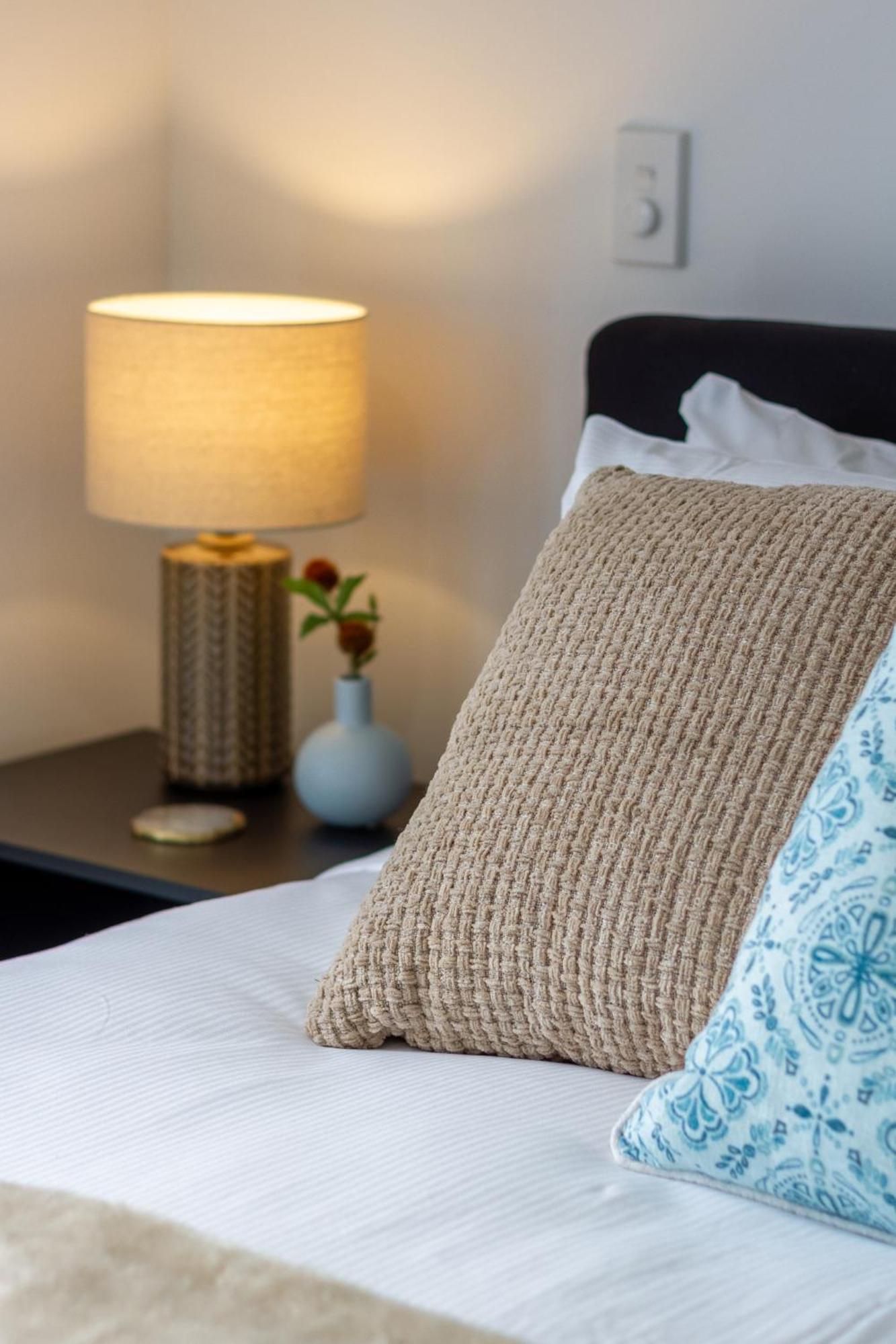 Apartment Style Meets Comfort 2 Bed Chch Cbd Christchurch