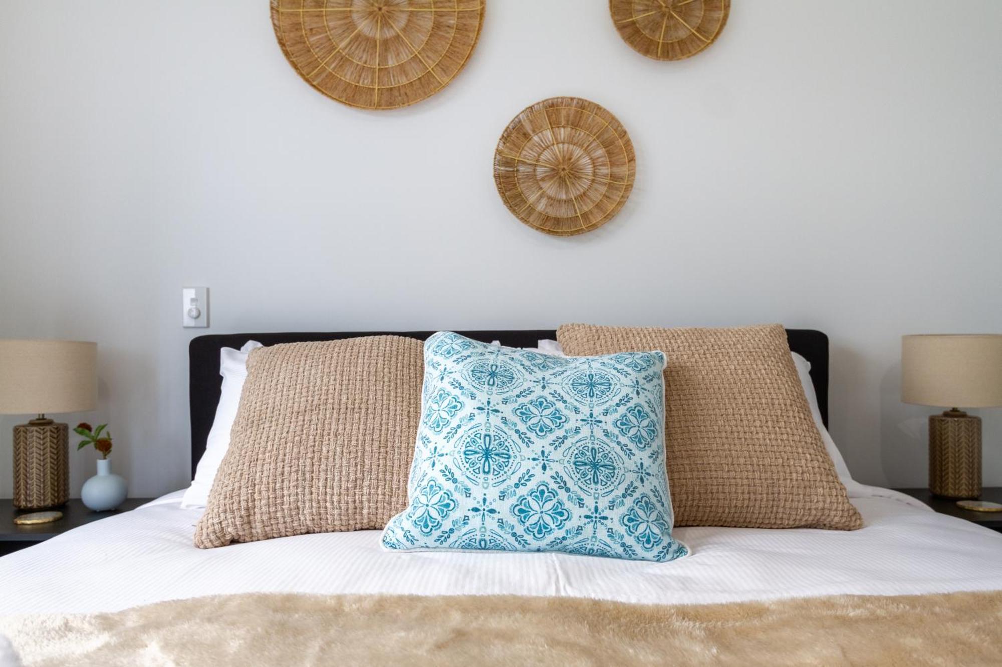 Apartment Style Meets Comfort 2 Bed Chch Cbd *