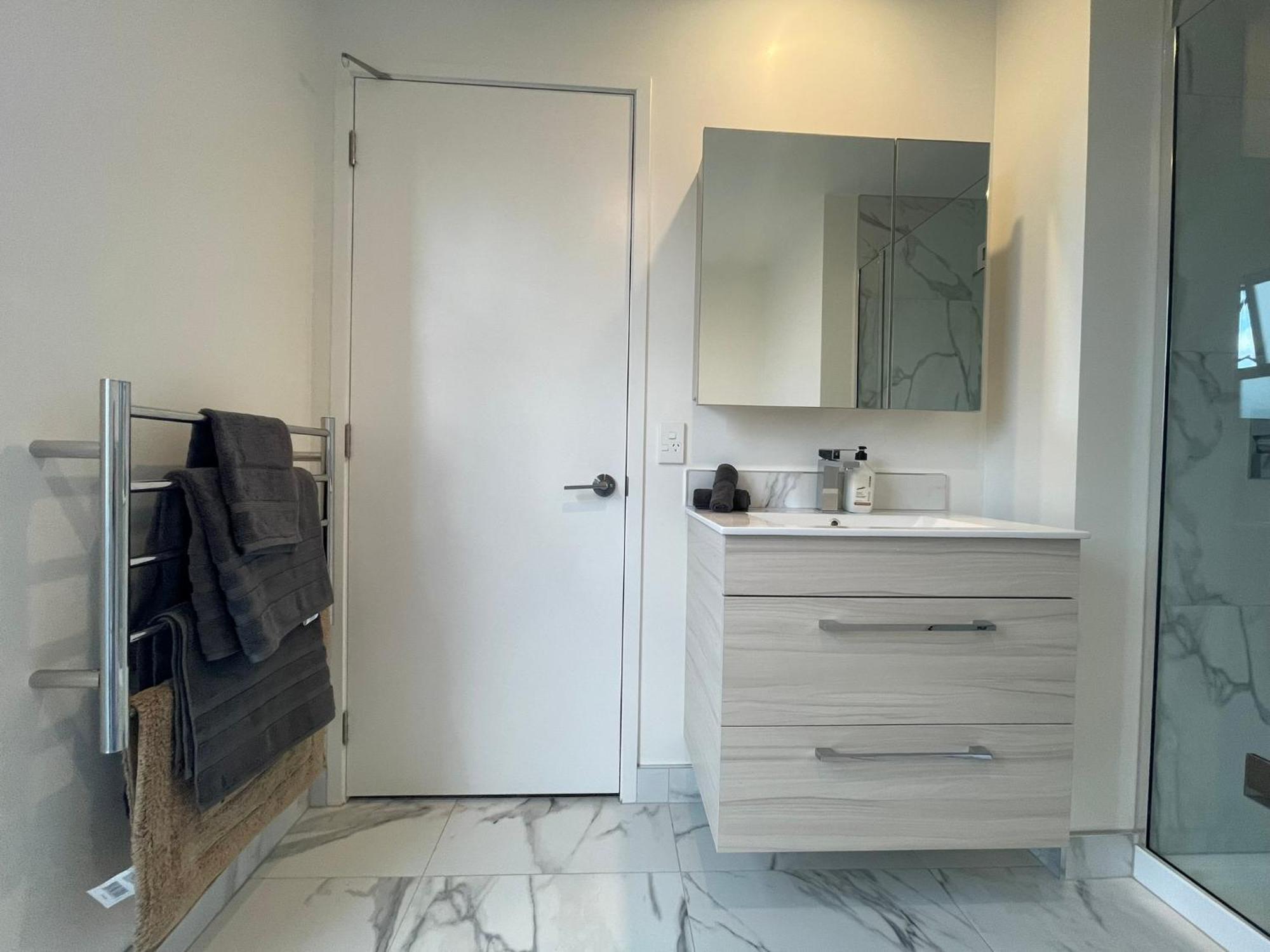Holiday home Luxury Cbd 2 Bed 2 Baths *