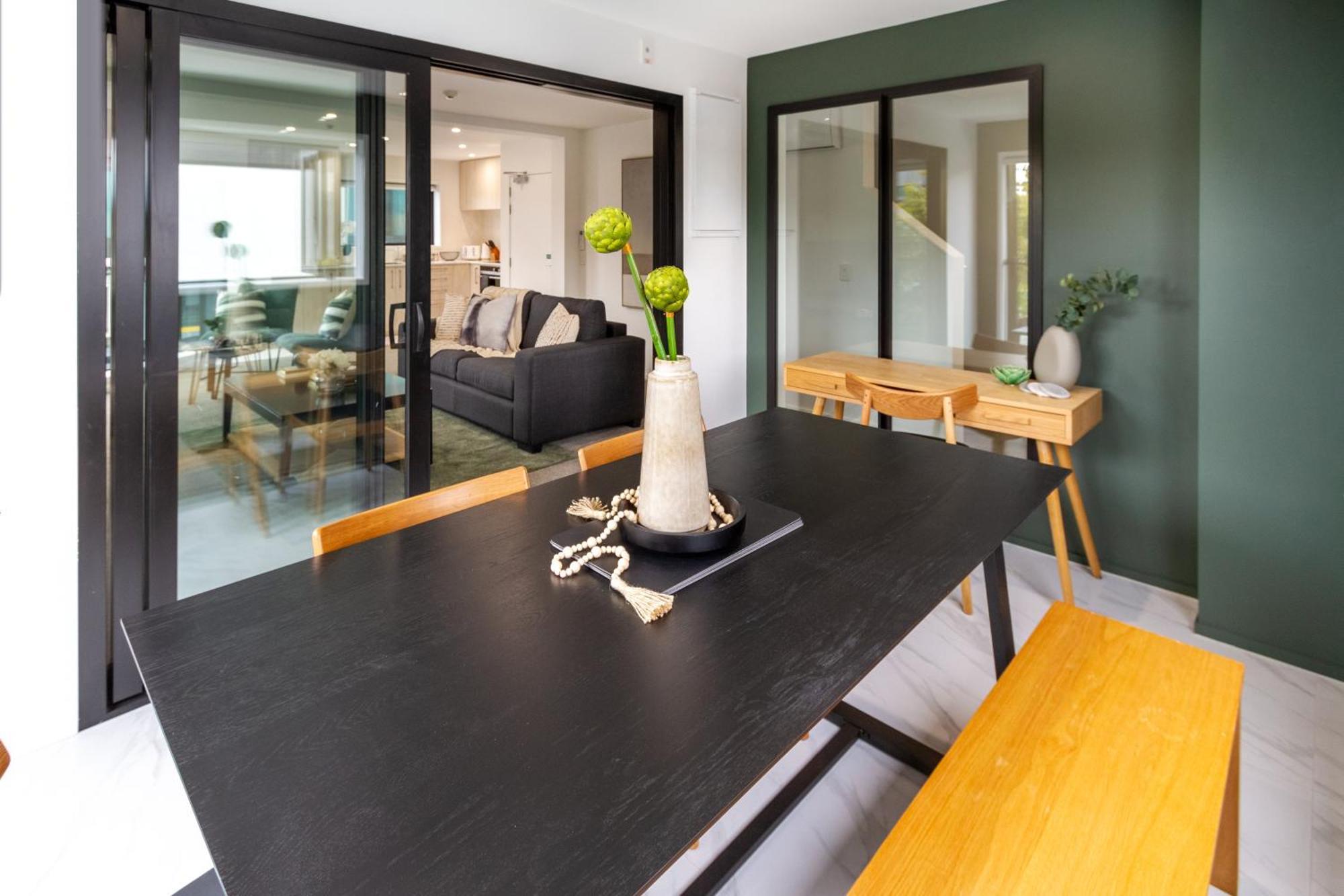 Chic 3-br Cbd Gem In Christchurch: Prime Location Apartment Christchurch