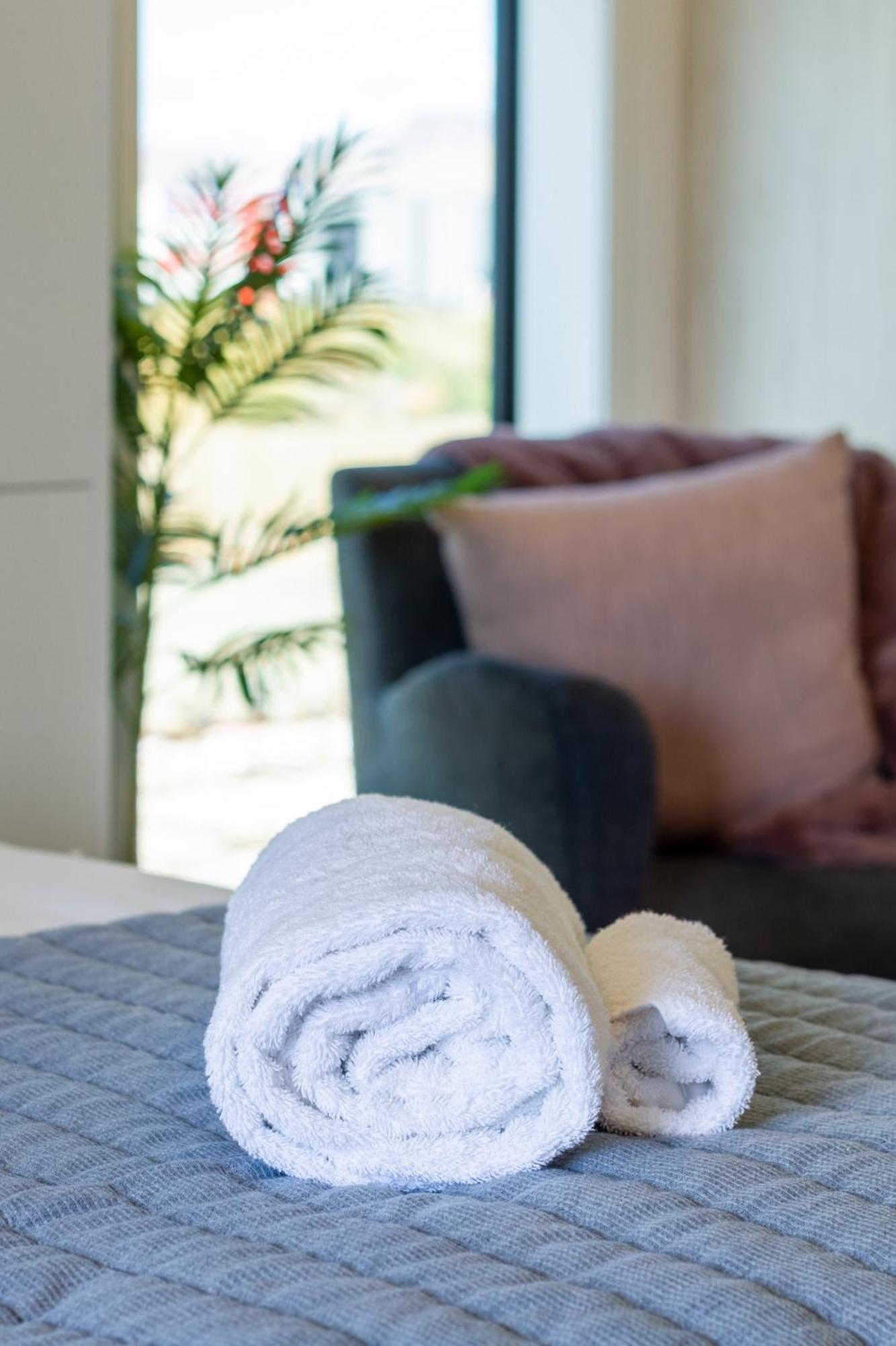 Bliss: Explore From Wilmer St Apartment *
