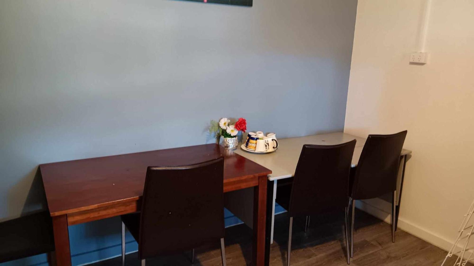 Homestay, Handy Center Homestay