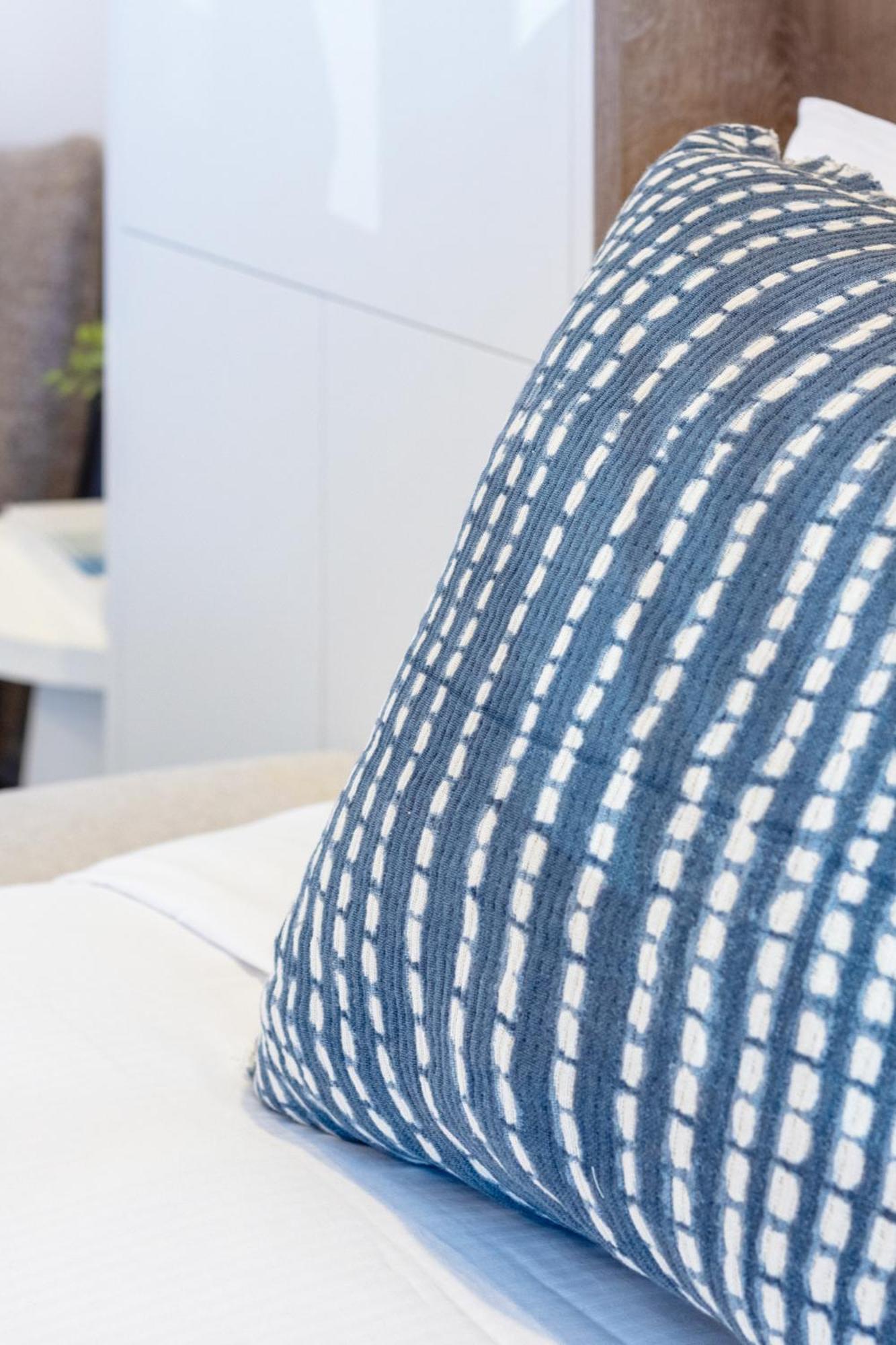 Explore From 8 Wilmer: Upper Level Cozy Apartment *