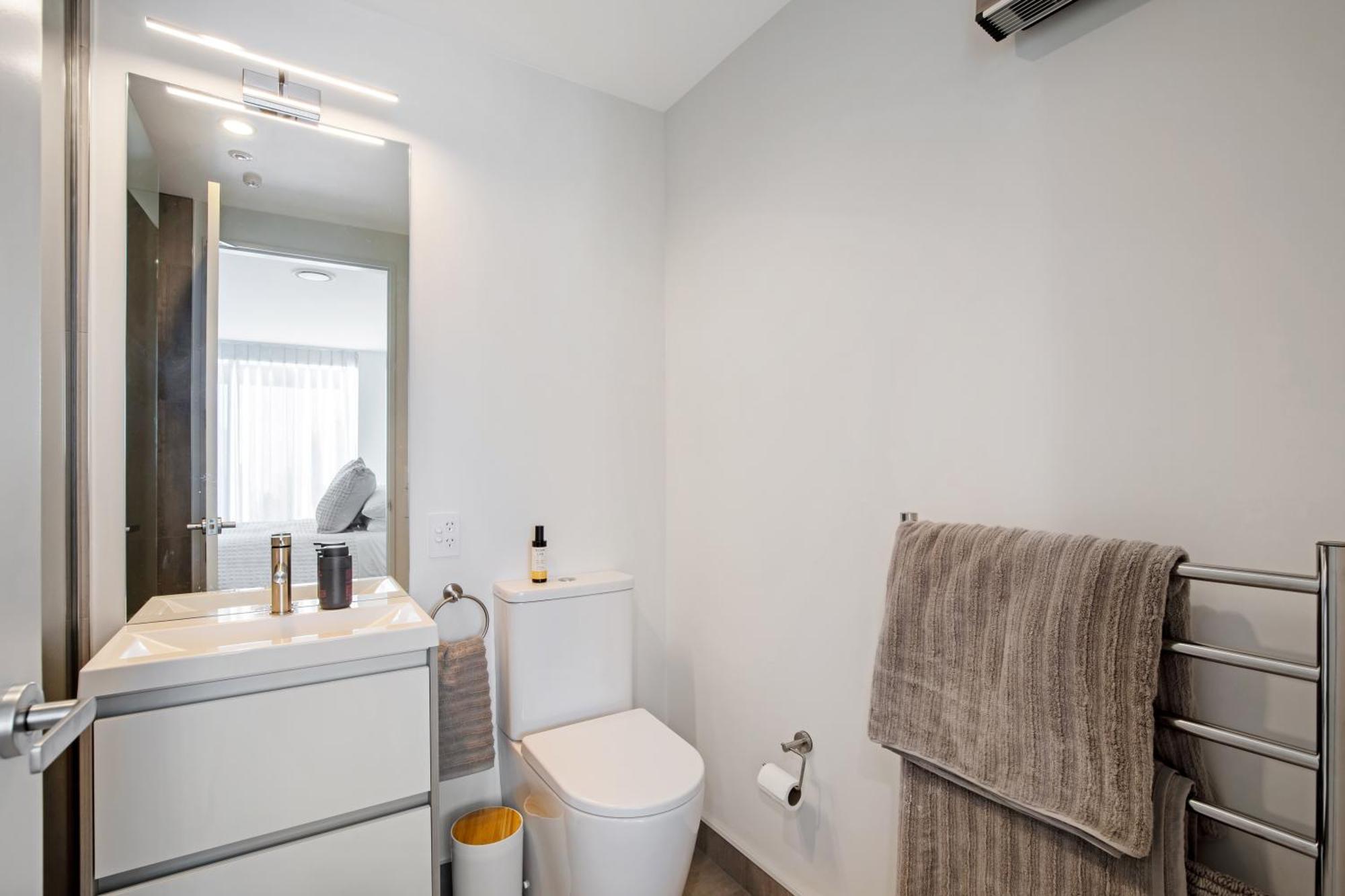 Modern And - Apartment  Holiday home Christchurch