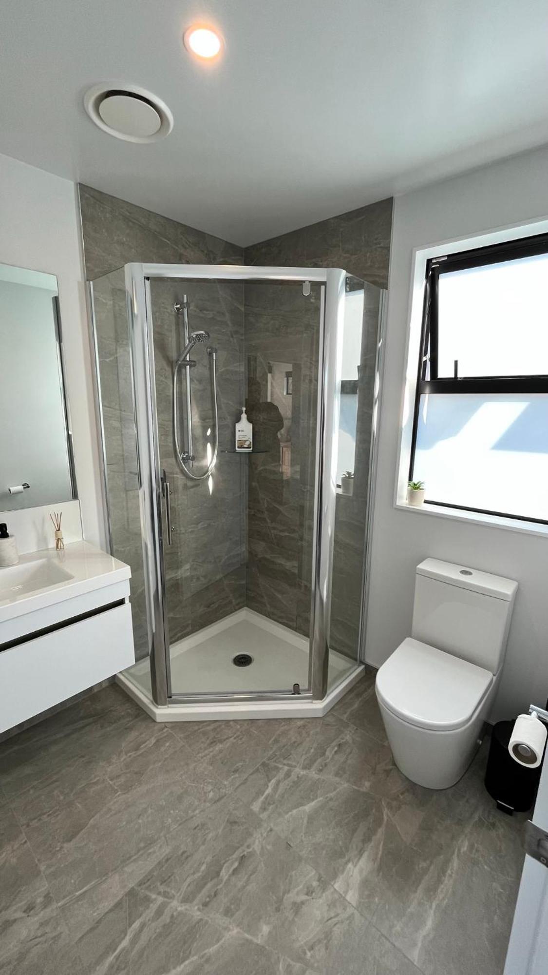 Luxury 2 Bedroom By St Park Holiday home *