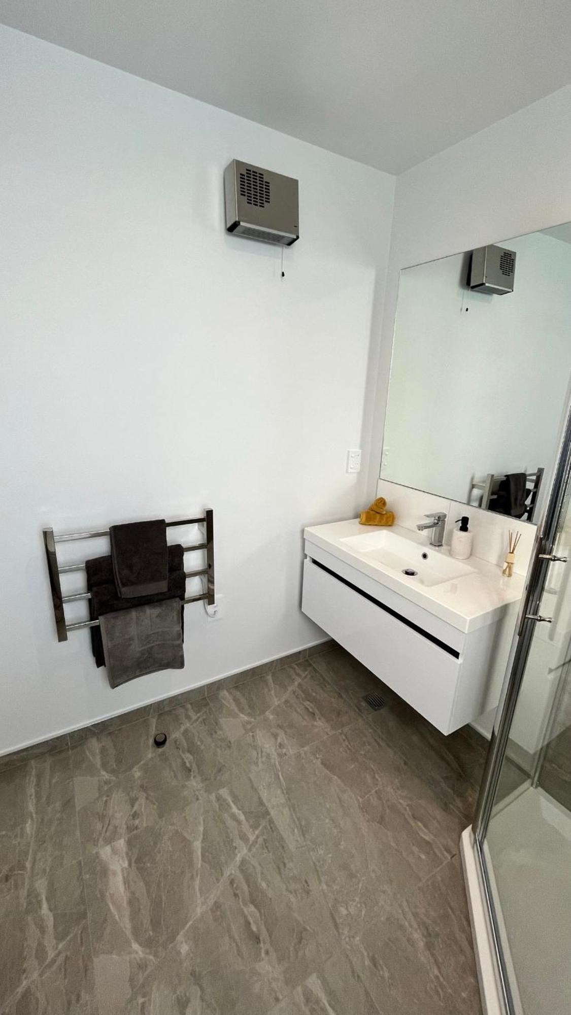 Luxury 2 Bedroom By St Park Christchurch