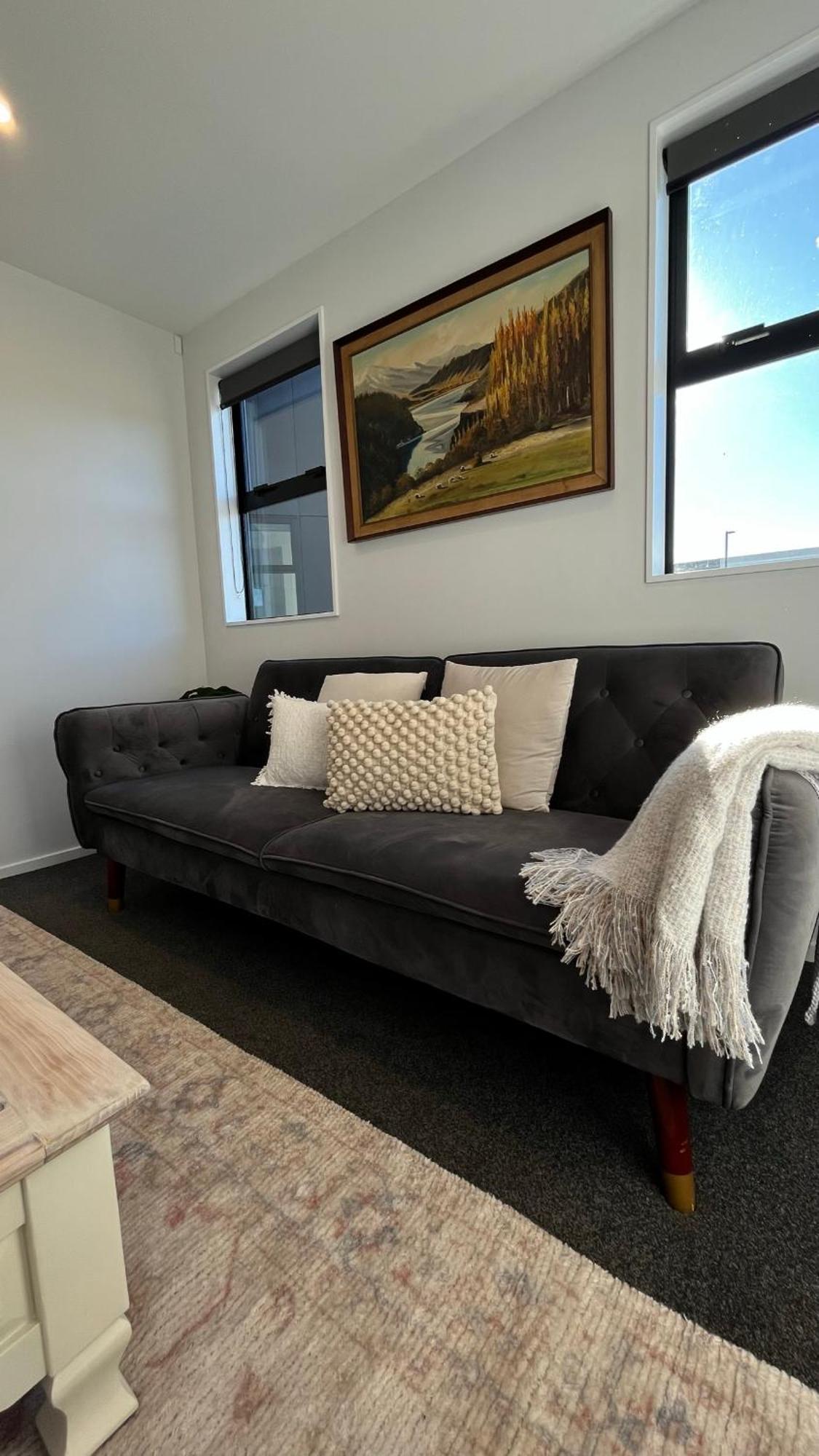 Luxury 2 Bedroom By St Park Holiday home *