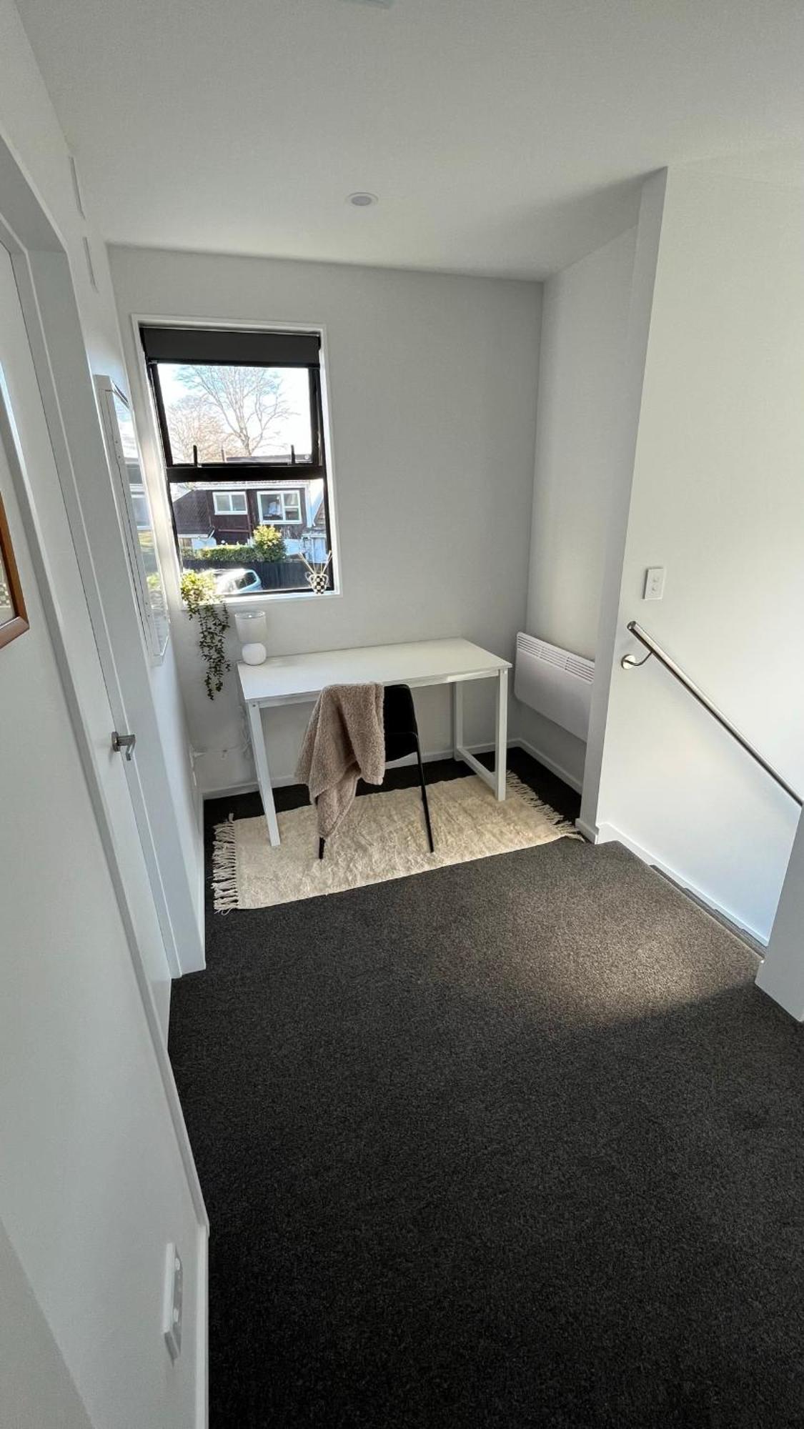 Luxury 2 Bedroom By St Park