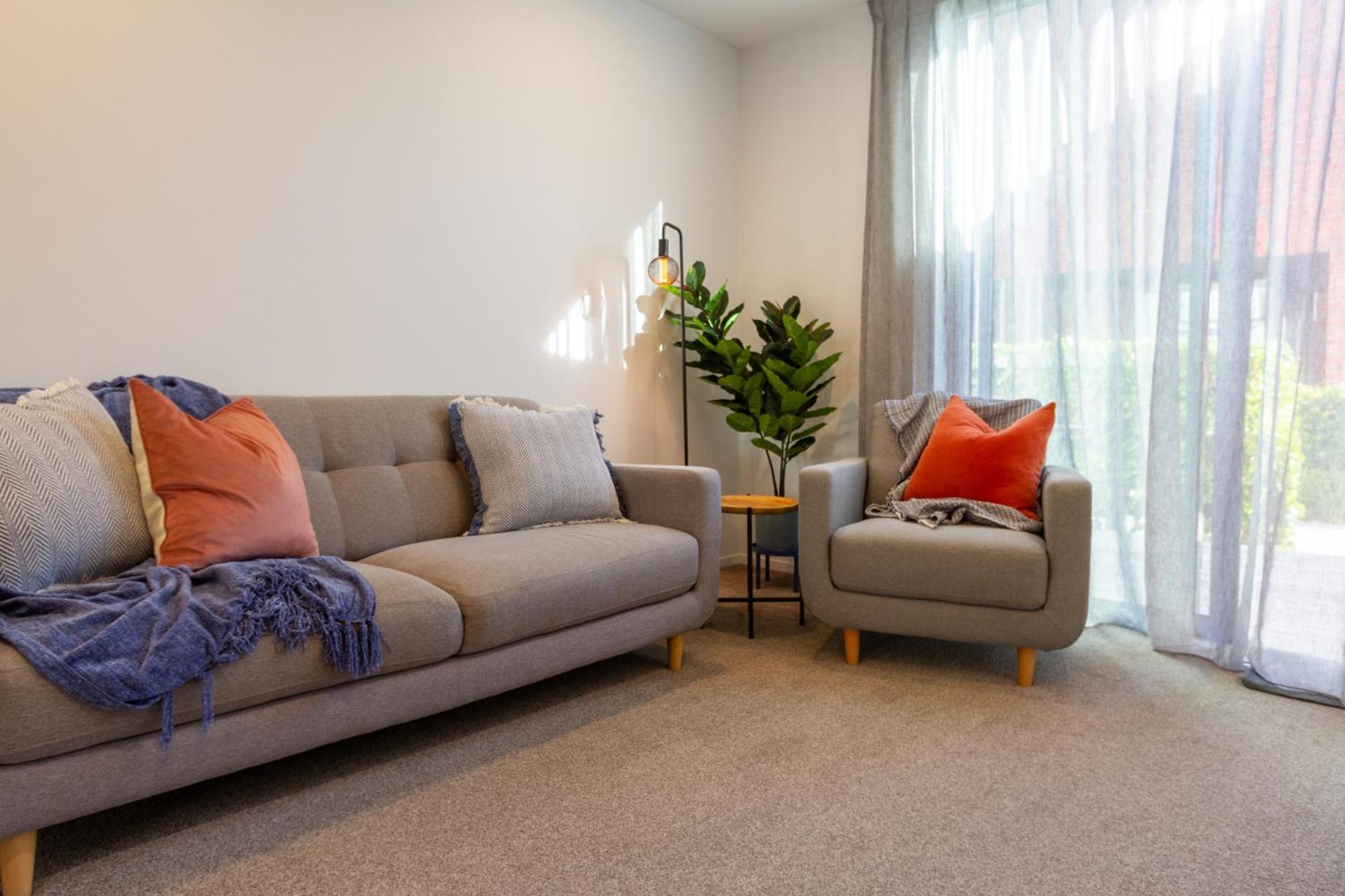 2br Townhouse With Free Carpark Apartment Christchurch