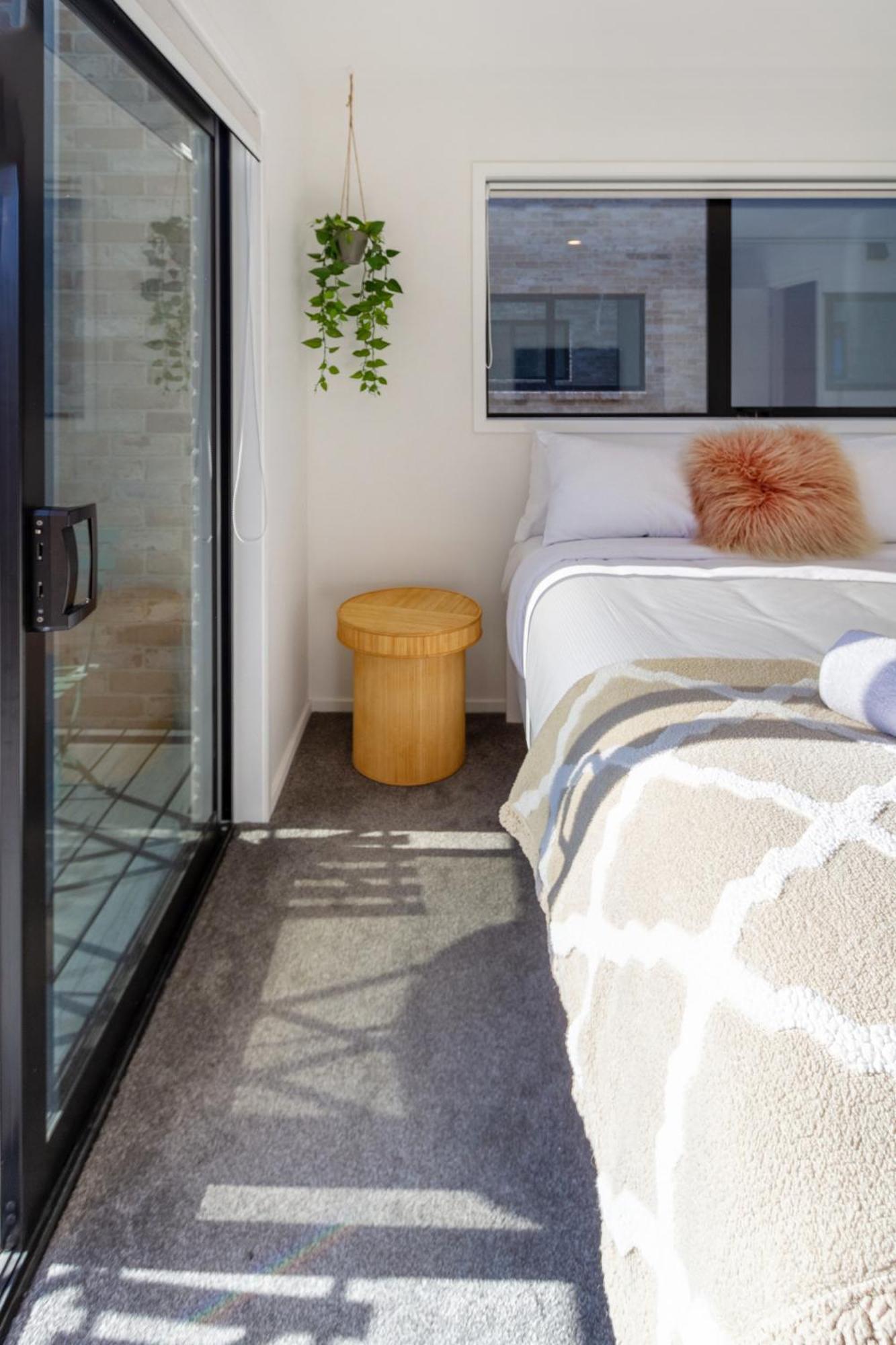 4 Bedrooms In The Heart Of Cbd Apartment *