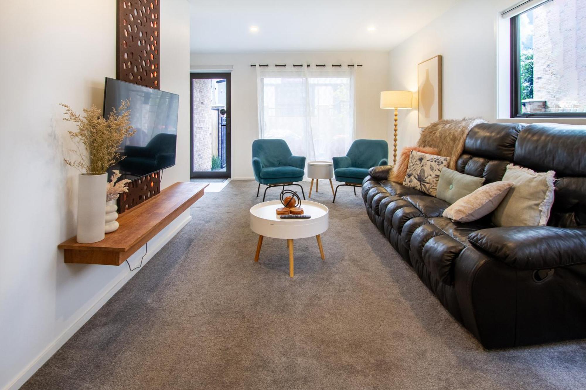 4 Bedrooms In The Heart Of Cbd * Christchurch
