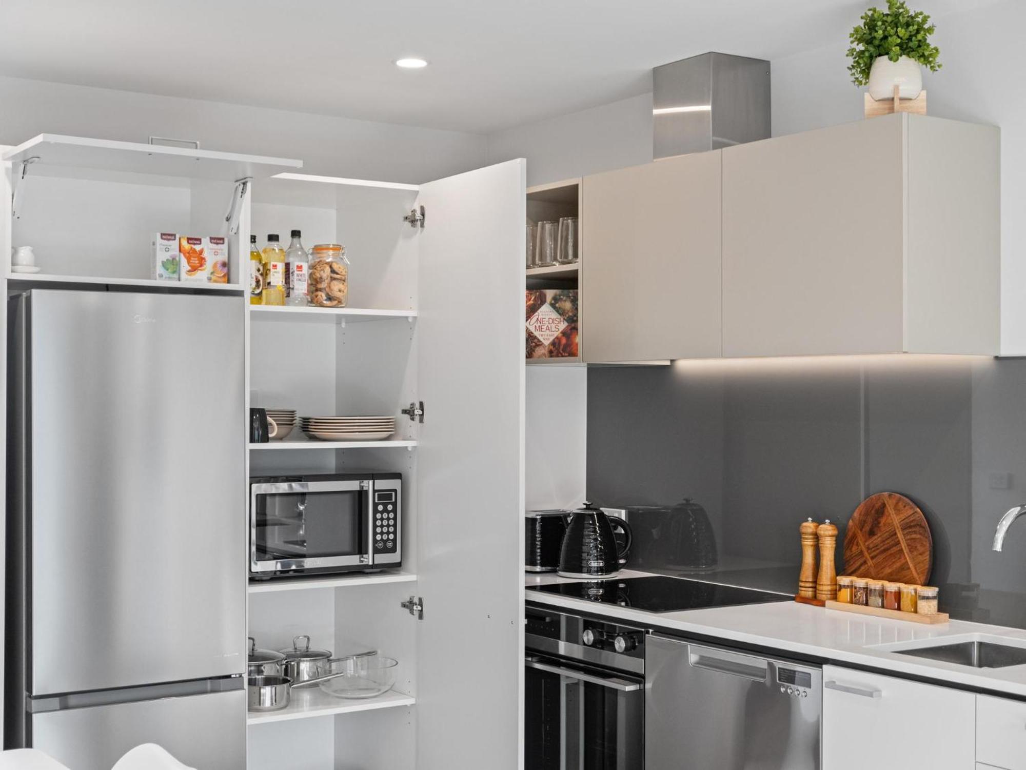 Cbd 2 Bed 2 Bath With Free Parking Christchurch